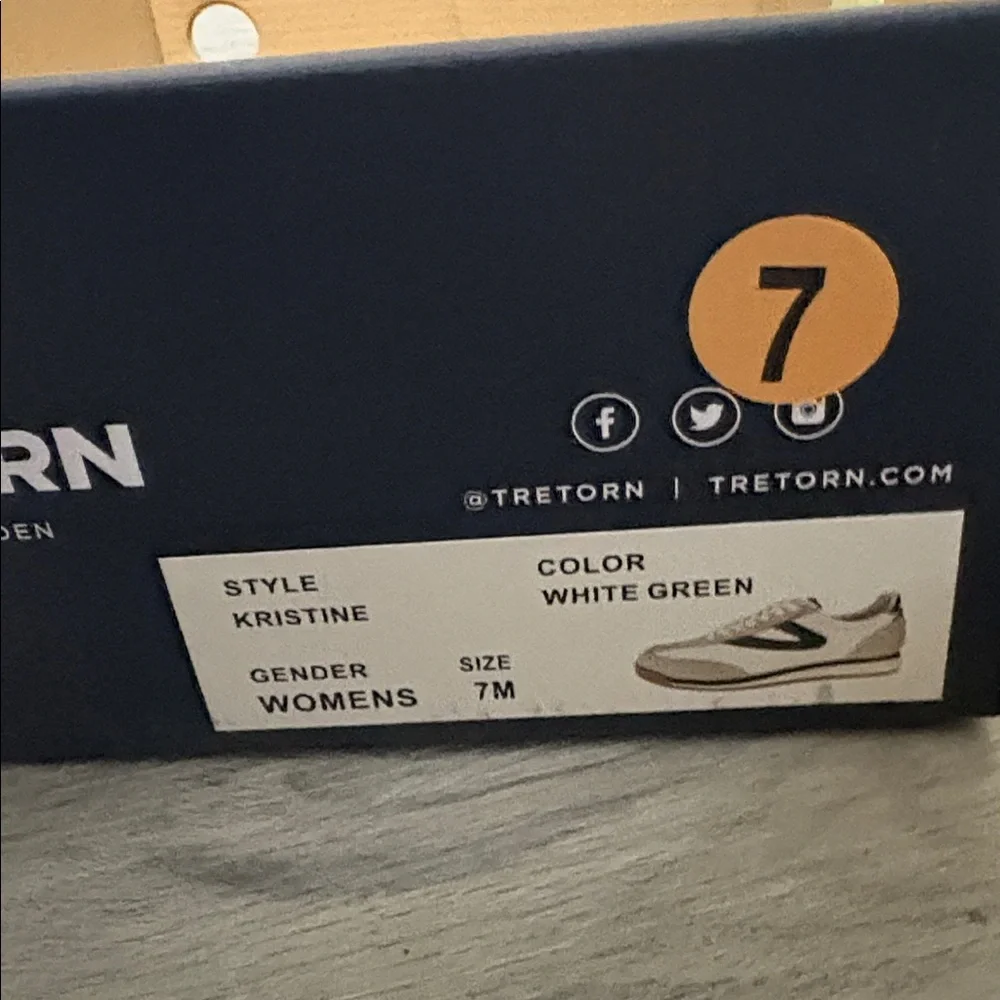 Tretorn Kristine Retro Athletic Jogger Sneakers Womens Size 7 NWT